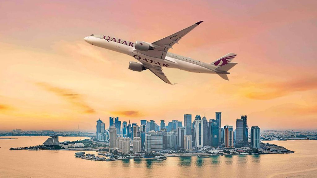 هواپیمایی قطر برفراز آسمان قطر