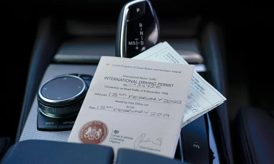 راهنمای دریافت گواهینامه بین‌المللی رانندگی