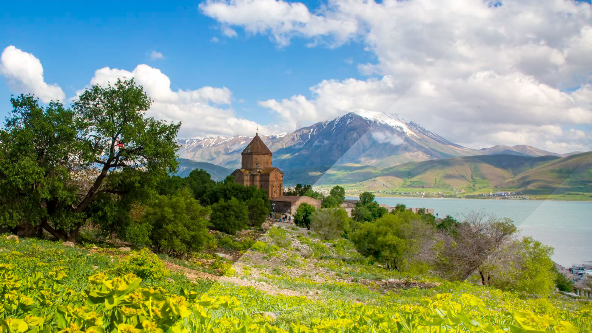 تور وان
